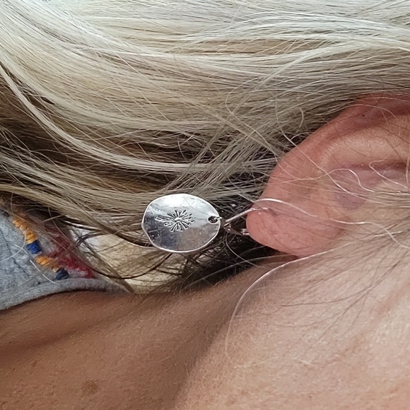 Dandelion Hammered Disc Drop Earrings - Picture 4 of 8